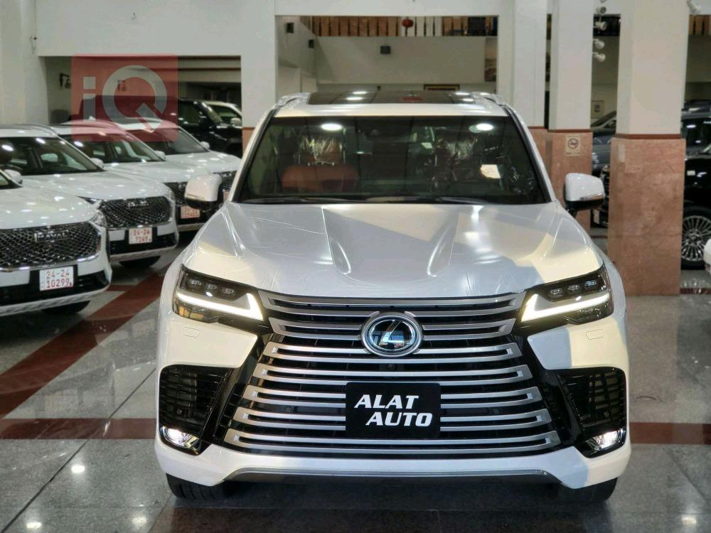 Lexus LX